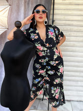 Cargar imagen en el visor de la galería, Vestido estampado floral
