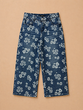 Cargar imagen en el visor de la galería, Pantalón denim print flores
