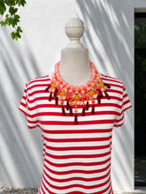 Cargar imagen en el visor de la galería, Vestido rayas rojo &amp; blanco
