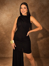 Cargar imagen en el visor de la galería, Vestido negro drapeado

