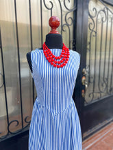 Cargar imagen en el visor de la galería, Vestido líneas azul &amp; blanco

