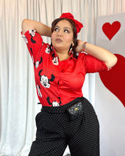 Cargar imagen en el visor de la galería, Blusa roja estampado Minnie Mouse
