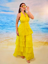 Cargar imagen en el visor de la galería, Maxi vestido olanes amarillo
