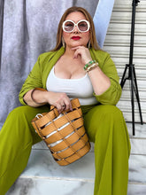 Cargar imagen en el visor de la galería, Set Blazer &amp; pantalón verde
