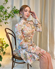 Cargar imagen en el visor de la galería, Vestido cuello mandarin floral

