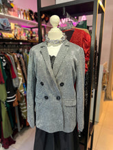 Cargar imagen en el visor de la galería, Blazer cruzado plateado
