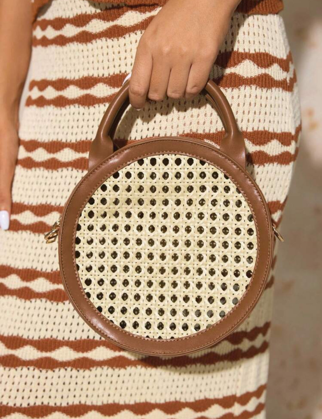 Bolso círculo bejuco