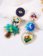 Cargar imagen en el visor de la galería, Aretes colgantes desiguales
