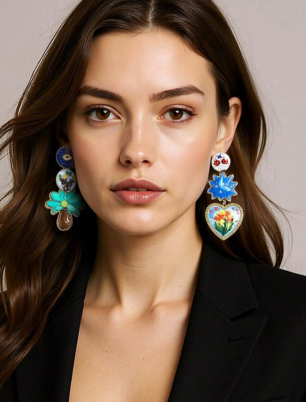 Aretes colgantes desiguales