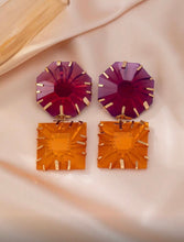 Cargar imagen en el visor de la galería, Aretes colgantes morado &amp; naranja
