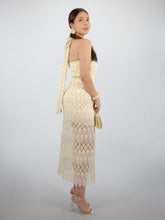 Cargar imagen en el visor de la galería, Vestido midi encaje beige
