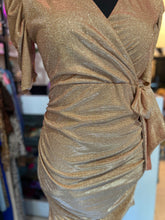 Cargar imagen en el visor de la galería, Vestido glitter dorado
