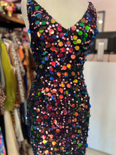 Cargar imagen en el visor de la galería, Vestido lentejuela tornasol
