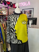 Cargar imagen en el visor de la galería, Sueter rostro zebra

