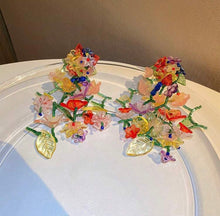 Cargar imagen en el visor de la galería, Aretes flores colores
