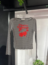 Cargar imagen en el visor de la galería, Blusa a rayas cherry
