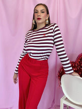 Cargar imagen en el visor de la galería, Blusa a rayas love
