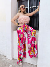 Cargar imagen en el visor de la galería, Pantalón satén estampado caras
