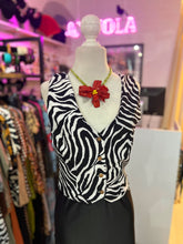 Cargar imagen en el visor de la galería, Chaleco zebra blanco
