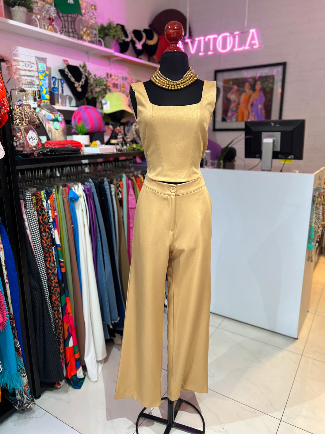Set top & pantalón camel brillos