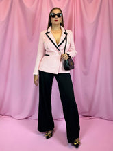 Cargar imagen en el visor de la galería, Blazer tweed rosa con negro
