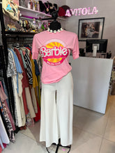 Cargar imagen en el visor de la galería, Playera rosa Barbie
