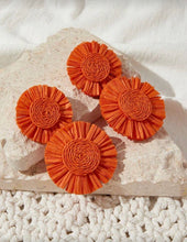 Cargar imagen en el visor de la galería, Aretes maxi flores naranjas

