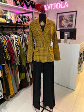 Cargar imagen en el visor de la galería, Blazer mostaza a cuadros

