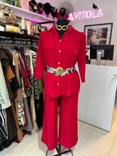 Cargar imagen en el visor de la galería, Set camisa &amp; pantalón rojo
