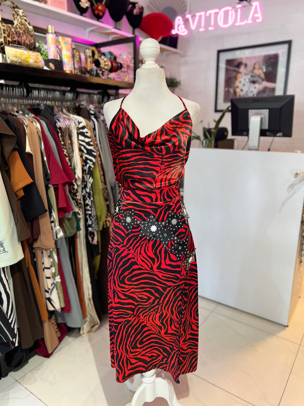 Set top & falda midi satén rojo