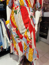 Cargar imagen en el visor de la galería, Vestido envolvente estampado
