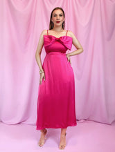 Cargar imagen en el visor de la galería, Vestido midi rosa con moño
