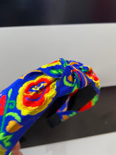 Cargar imagen en el visor de la galería, Diadema azul bordado colores
