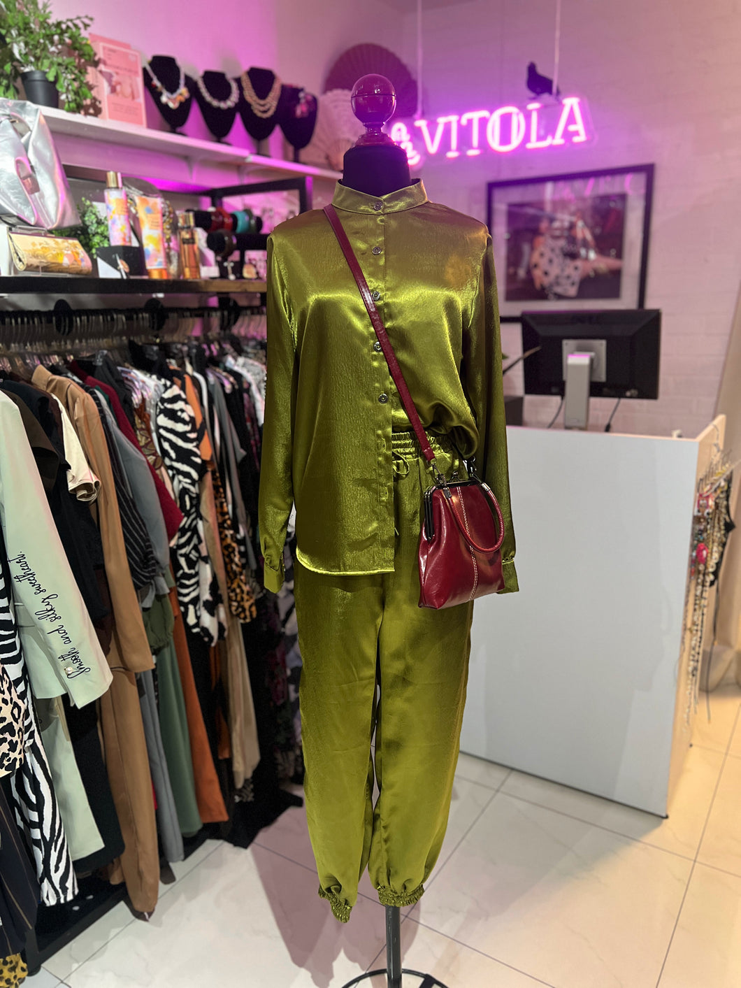 Set camisa & jogger satén verde