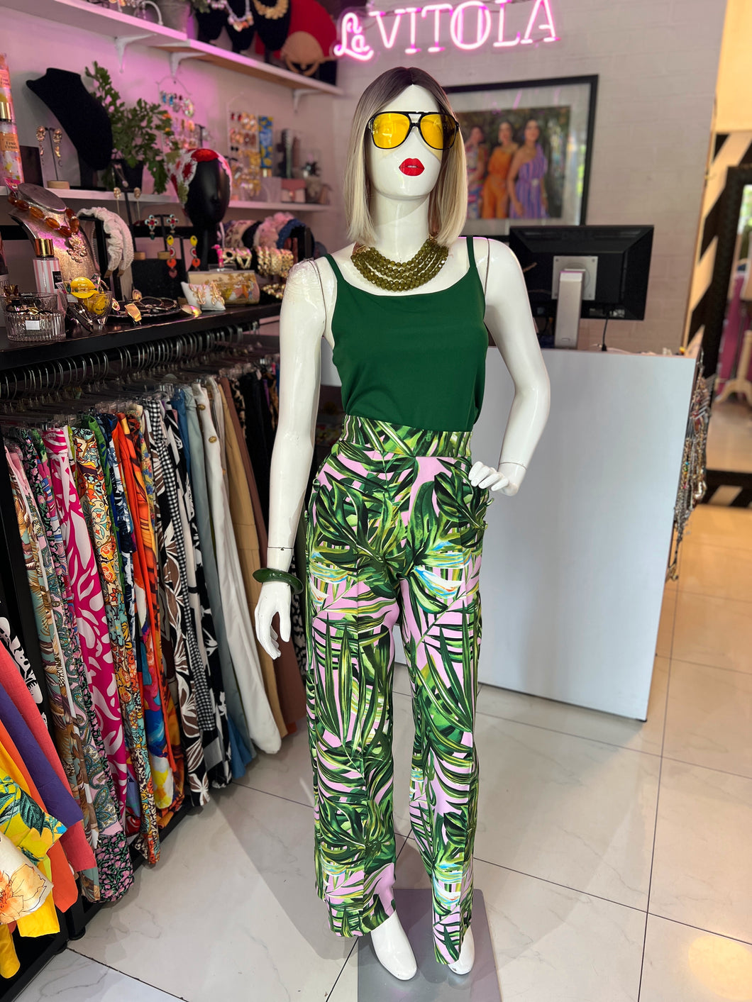 Pantalón rosa tropical