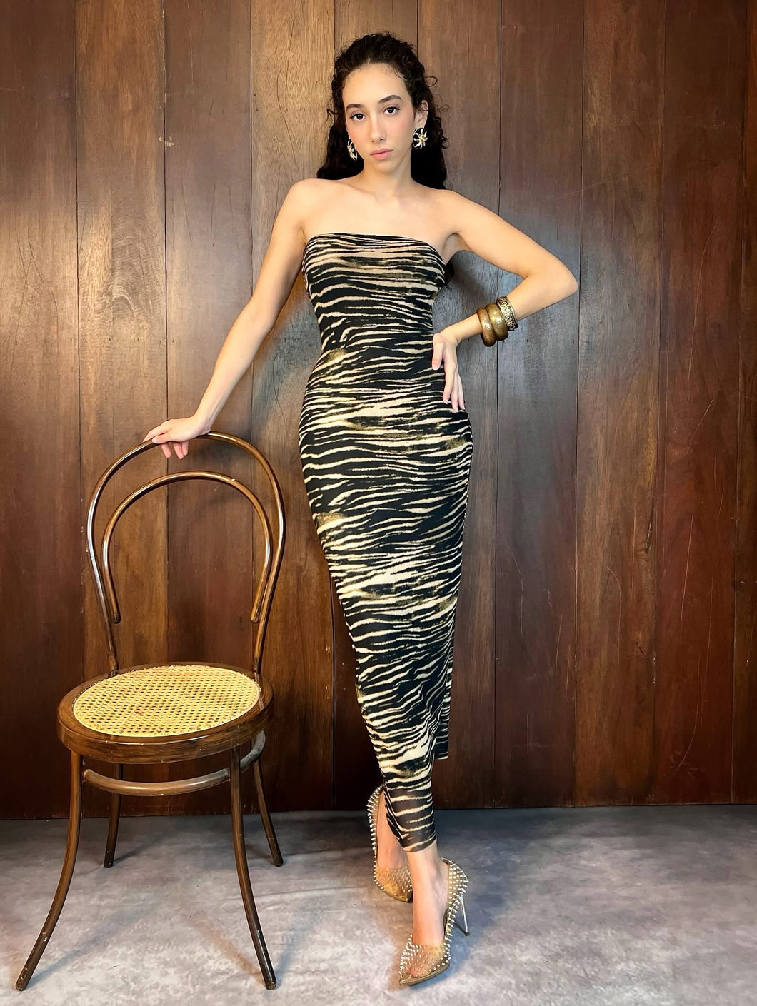 Vestido midi tigre straple