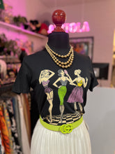 Cargar imagen en el visor de la galería, Playera negra estampada
