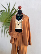 Cargar imagen en el visor de la galería, Set camisa &amp; pantalón café
