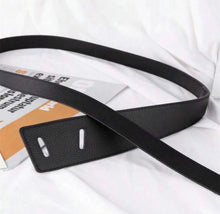 Cargar imagen en el visor de la galería, Cinturón efecto piel negro
