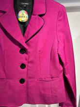 Cargar imagen en el visor de la galería, Blazer magenta con negro
