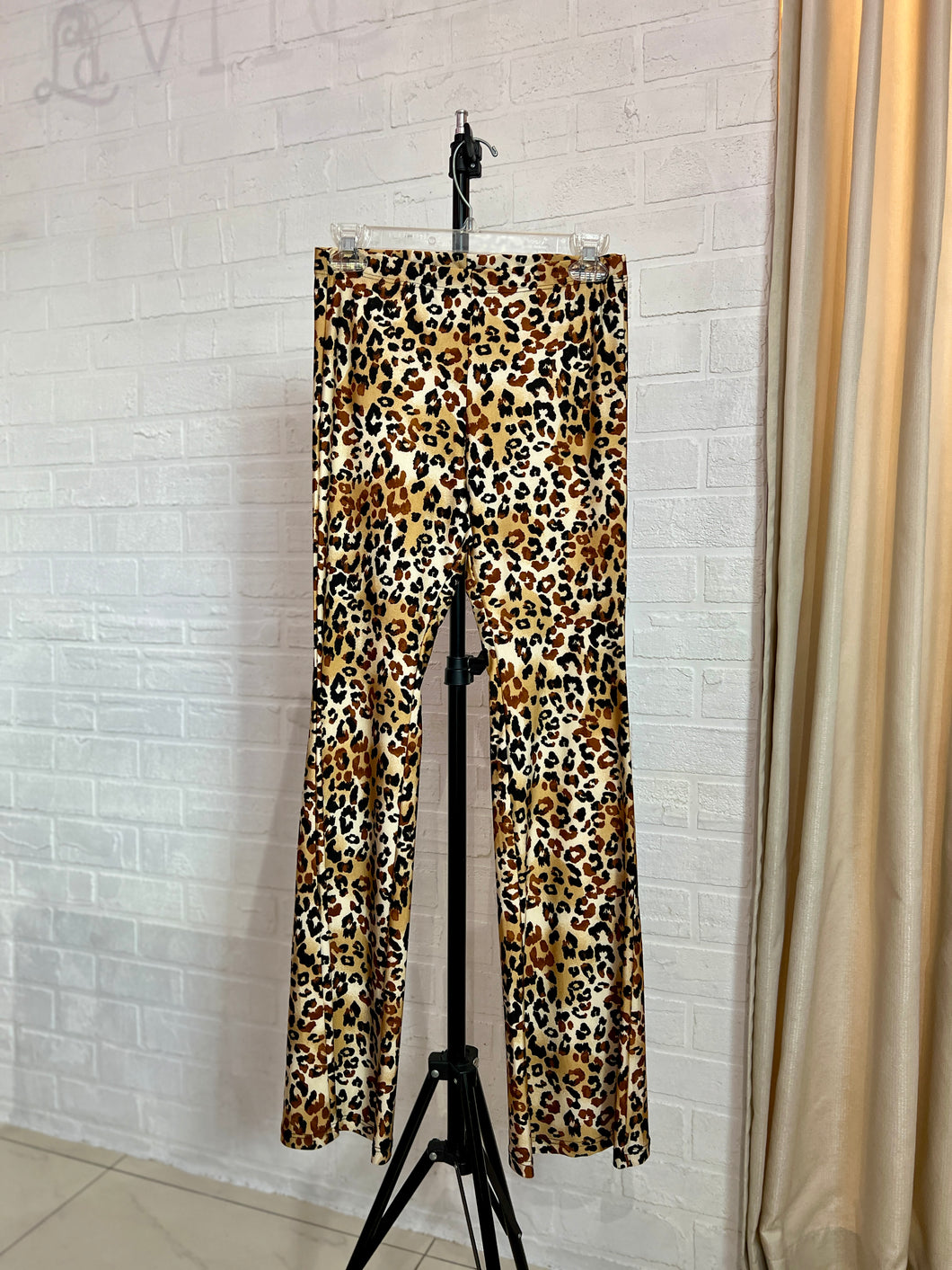 Pantalon licra leopardo