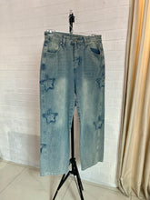 Cargar imagen en el visor de la galería, Pantalón denim estrellas
