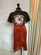 Cargar imagen en el visor de la galería, Falda encaje credrón
