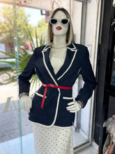 Cargar imagen en el visor de la galería, Blazer azul marino vistas blancas
