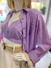 Cargar imagen en el visor de la galería, Camisa con top bordado lavanda
