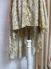 Cargar imagen en el visor de la galería, Vestido escote dorado
