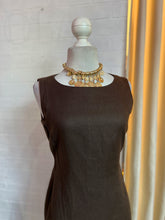 Cargar imagen en el visor de la galería, Vestido lino chocolate midi
