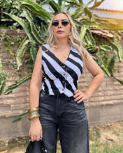 Cargar imagen en el visor de la galería, Chaleco rayas blanco &amp; negro
