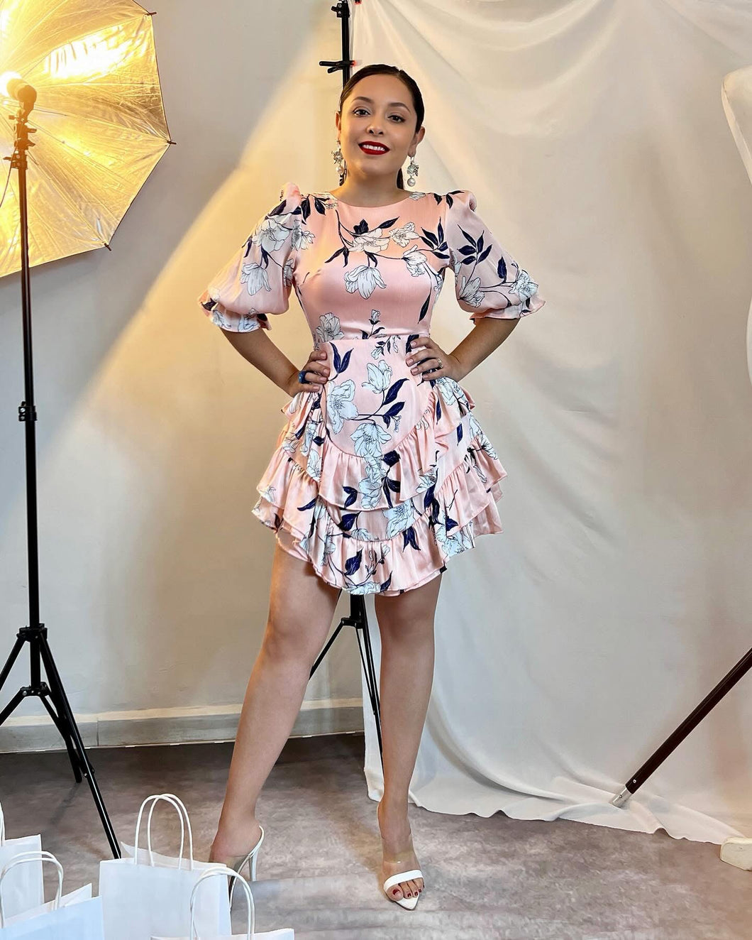 Vestido saten escote en espalda