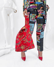 Cargar imagen en el visor de la galería, Pantalón estampado comic
